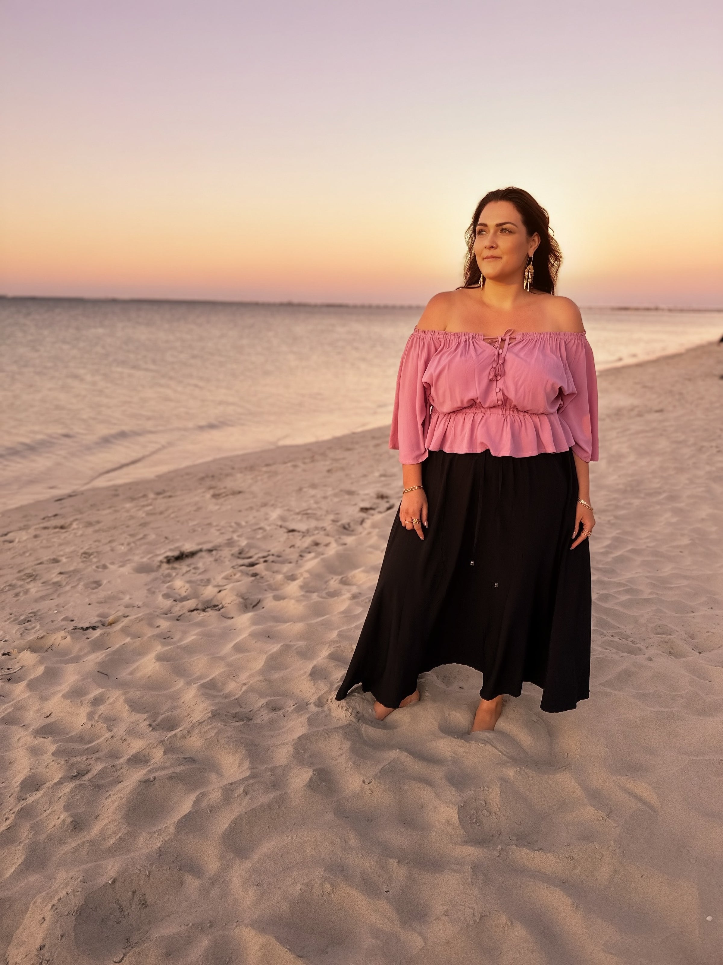 RESTOCK” LUNAM SKIRT ~ Black