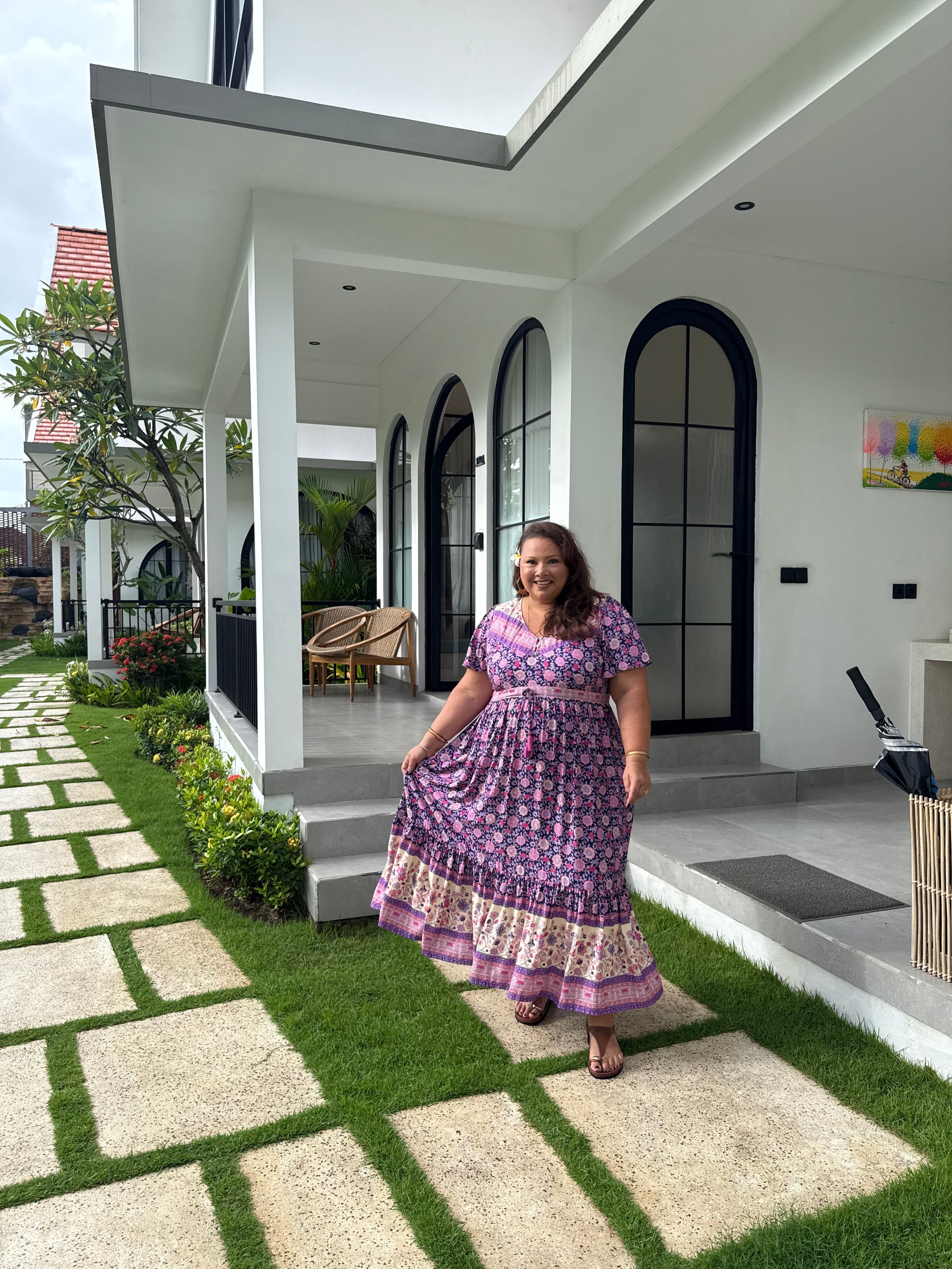 ISOLA Midaxi ~ Liora