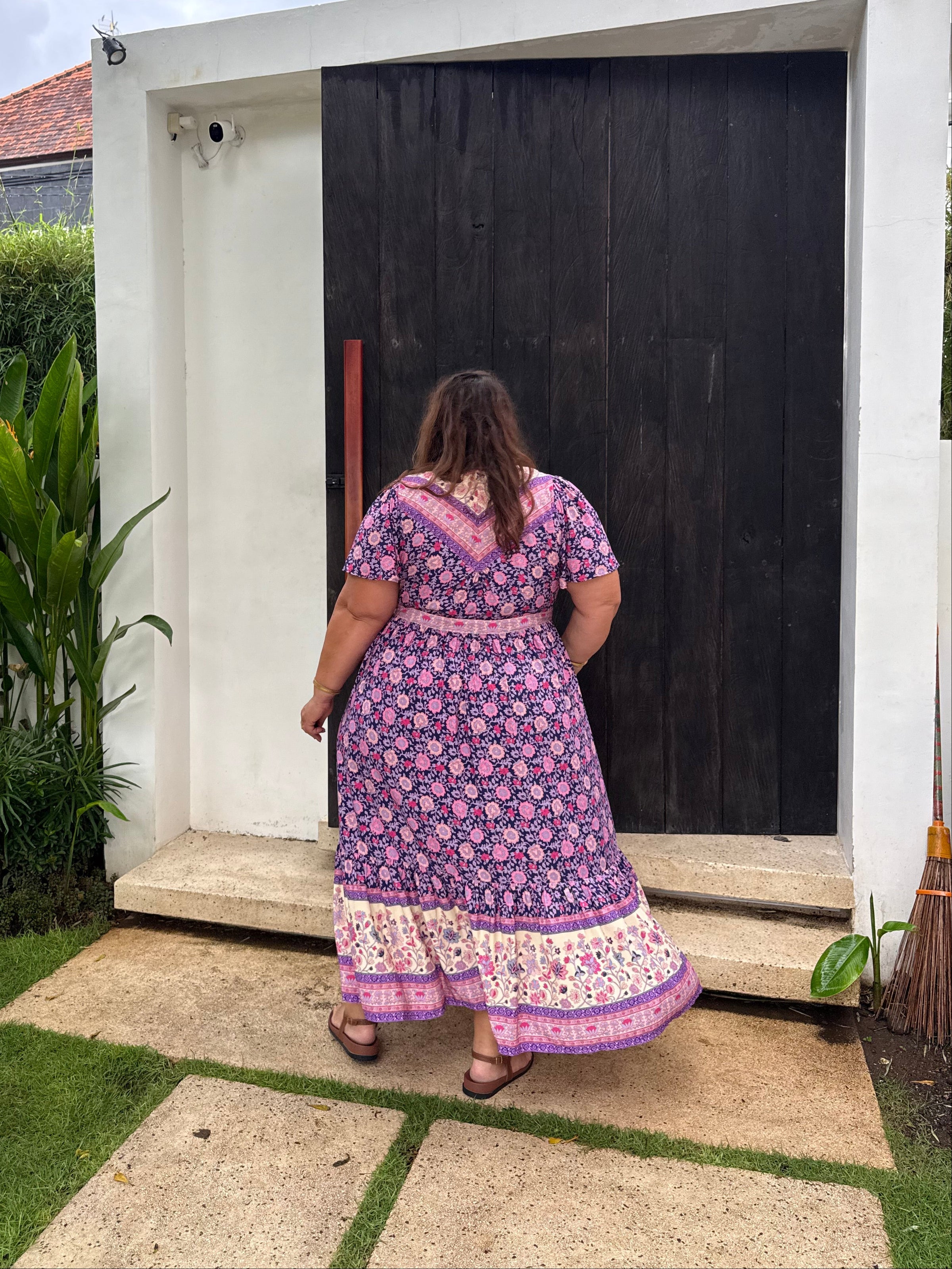 ISOLA Midaxi ~ Liora