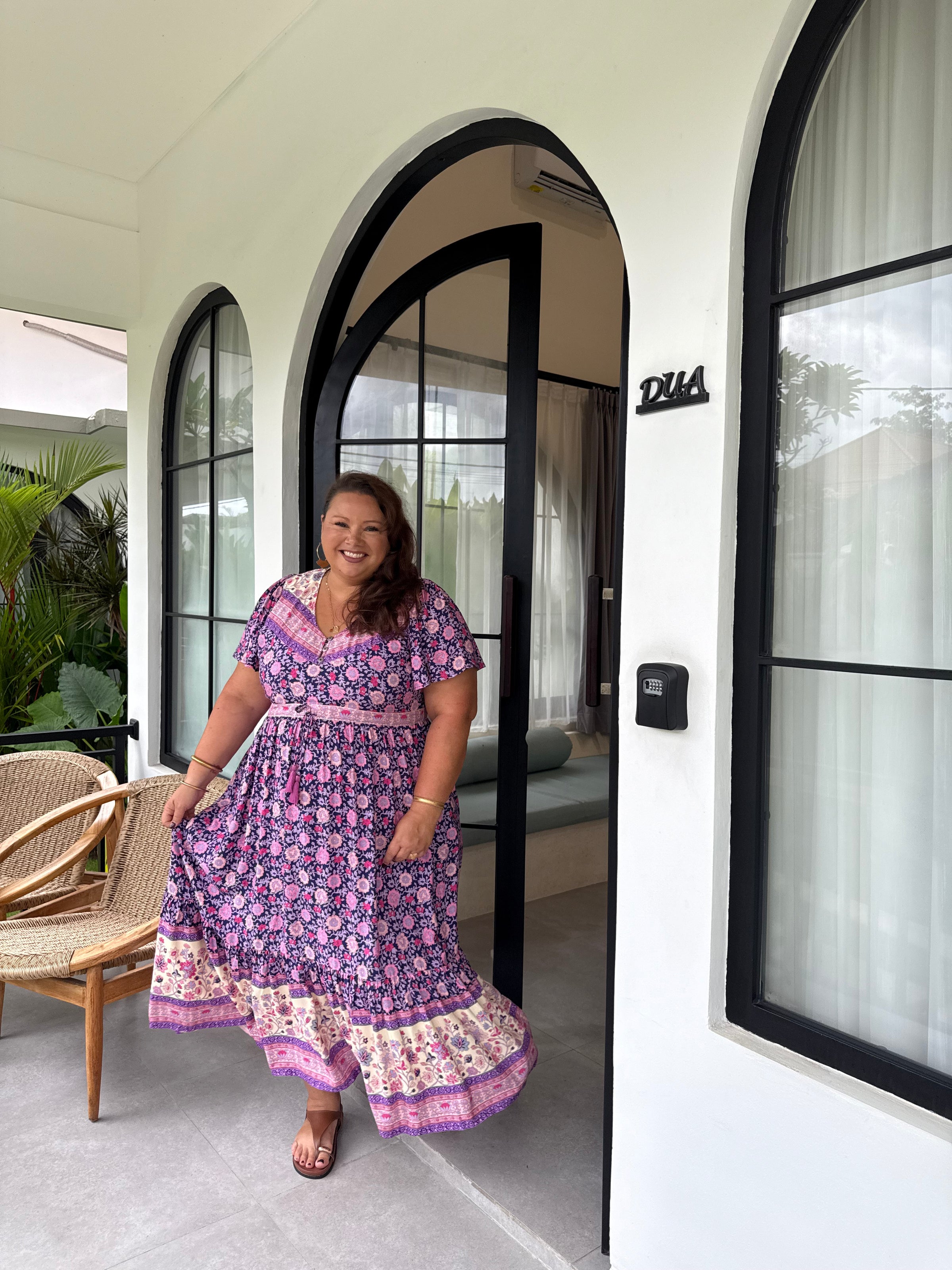 ISOLA Midaxi ~ Liora