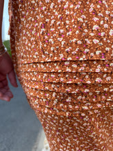 Load image into Gallery viewer, Sari Mini Rust